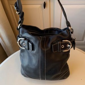 Coach Leather shoulder bag